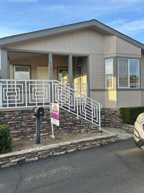 mobile home thumb