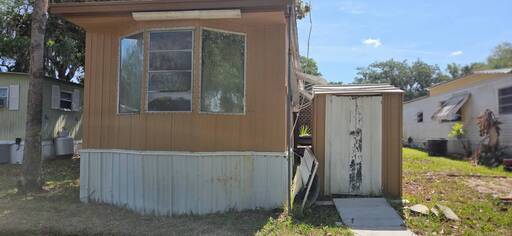 mobile home thumb