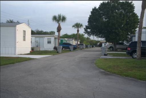 mobile home thumb