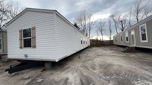 mobile home thumb