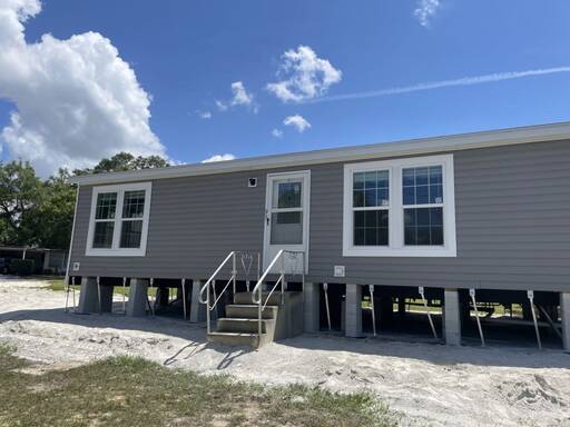 mobile home thumb