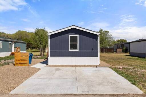 mobile home thumb