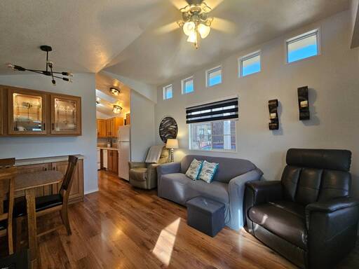 mobile home thumb
