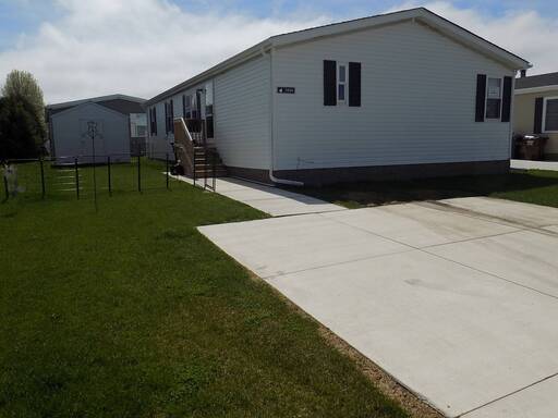 mobile home thumb