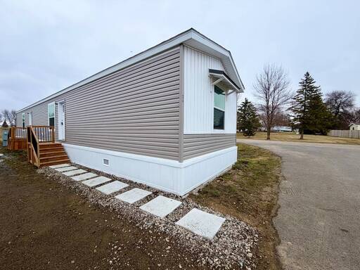 mobile home thumb