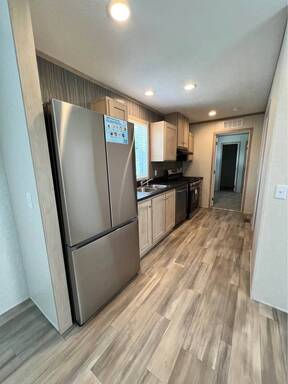 mobile home thumb