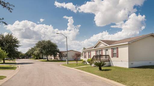 mobile home thumb