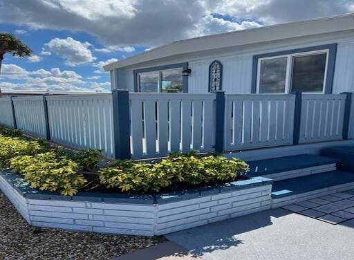 mobile home thumb