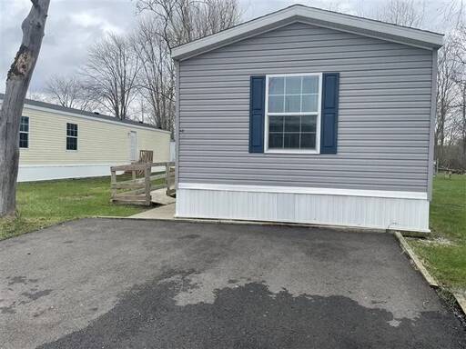 mobile home thumb