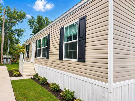 mobile home thumb