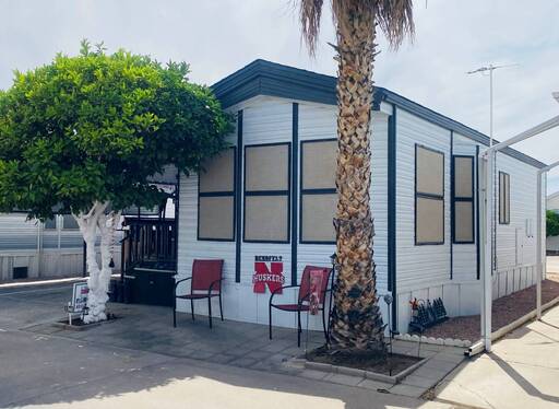 mobile home thumb
