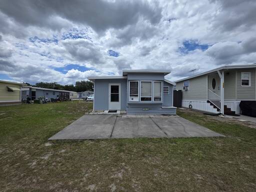 mobile home thumb