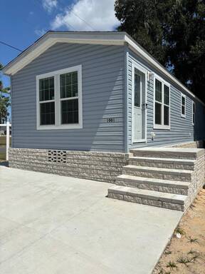 mobile home thumb