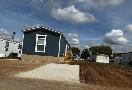 mobile home thumb