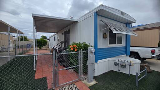 mobile home thumb