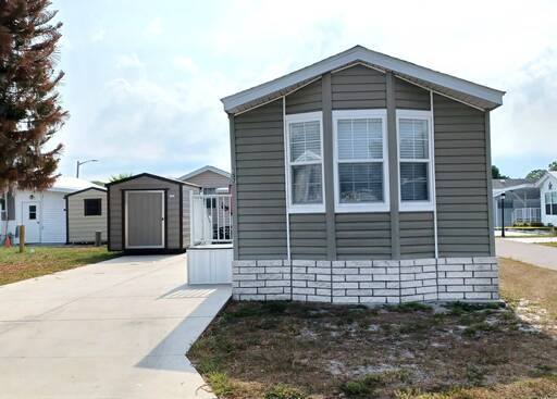 mobile home thumb