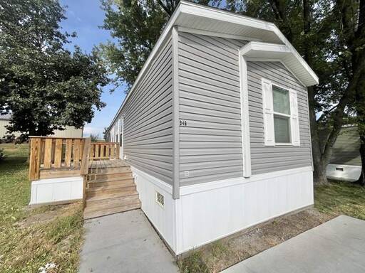 mobile home thumb