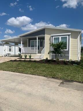 mobile home thumb